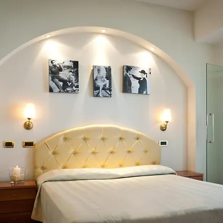 Derby Exclusive 4* Milano Marittima